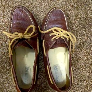 COPY - SPERRY WOMENS SIZE 9